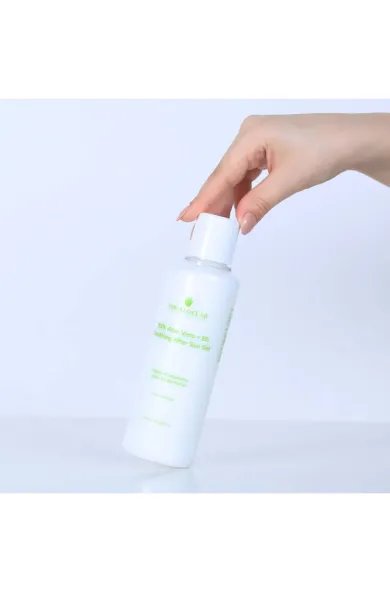 The AloeLab 95% ALOE VERA +B5 SOOTHING AFTER SUN GEL - 250 ML